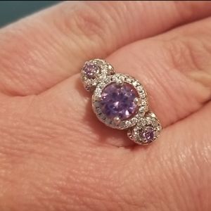 Silver tone ring, lavendar stones, size 8, NWT